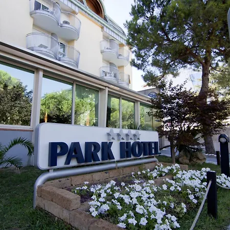 Отель Park Линьяно-Саббьядоро