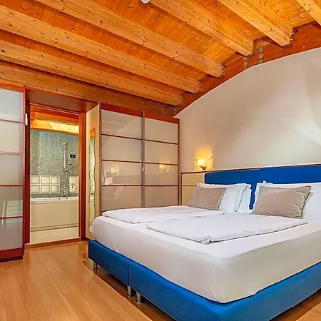 Park Hotel 4*